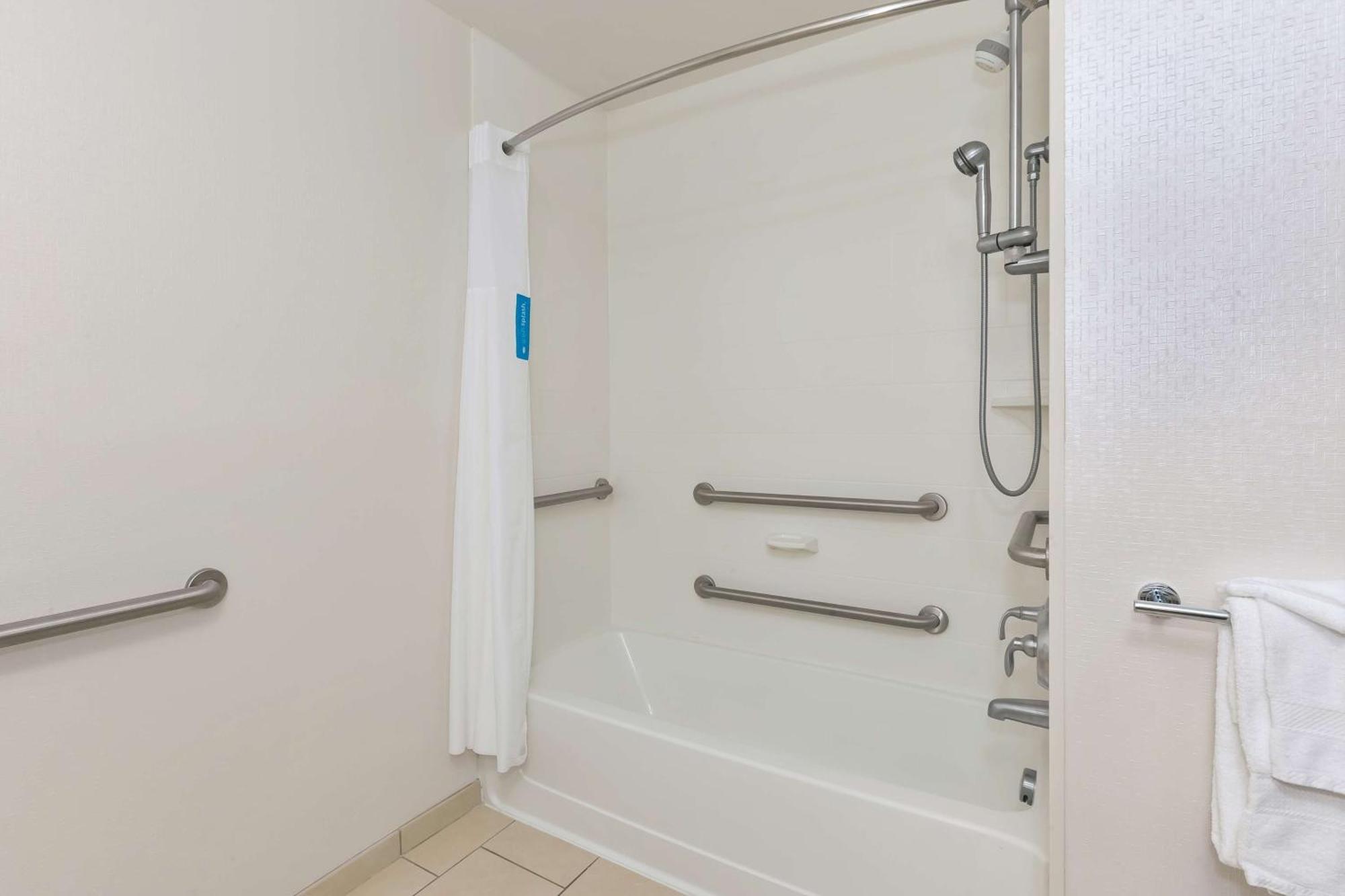 Hampton Inn And Suites Flint/Grand Blanc Esterno foto