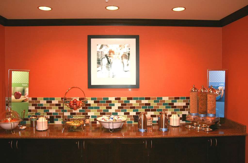 Hampton Inn And Suites Flint/Grand Blanc Ristorante foto